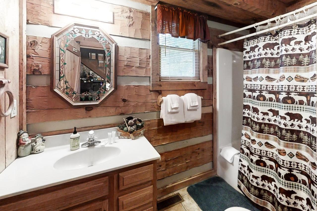 Misty View Cabin Hatchertown Екстериор снимка