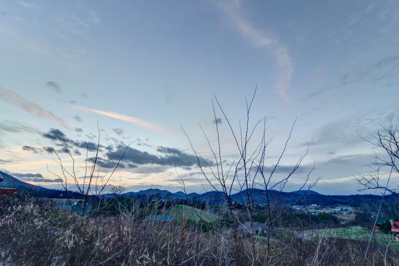 Misty View Cabin Hatchertown Екстериор снимка
